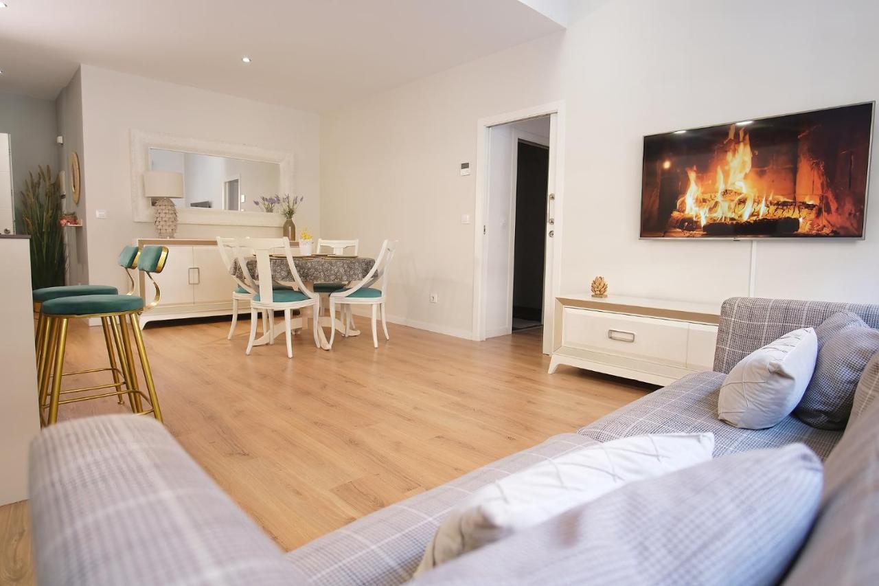Apartmán Lujoso Hogar Cerca Del Casco Antiguo De La Ciudad Valencie Exteriér fotografie